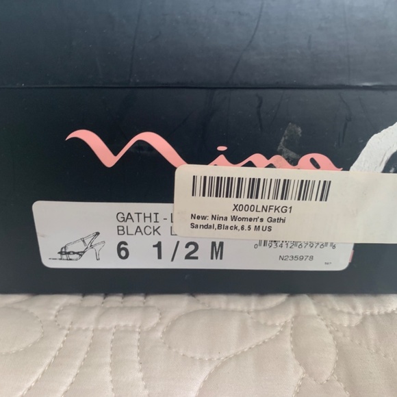 EUC - NINA BLACK SATIN DRESS SANDALS -6.5M - Picture 6 of 7